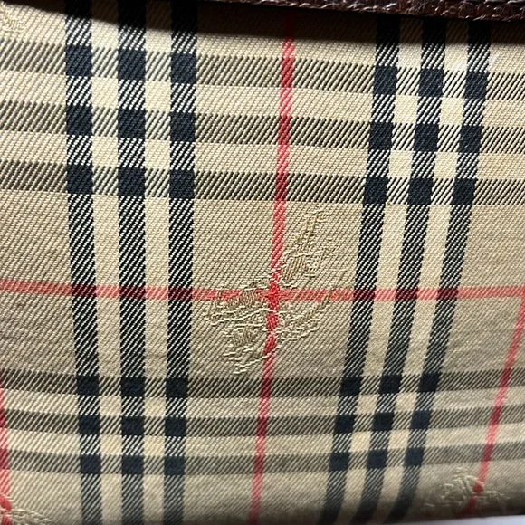 Burberry Zip Pouch - Picture 3 of 14